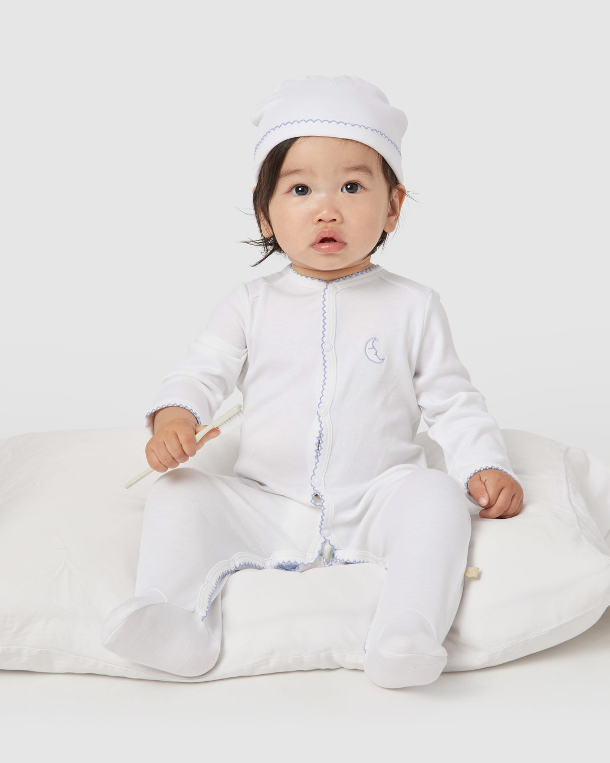 Baby Hat Rory Onesie Set In Chalk By Morgan Lane